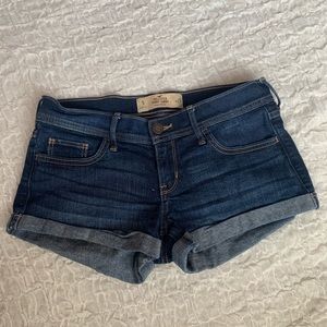 Hollister low rise shorts